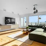 Апартаменты Exclusive Penthouse - Loft With Private Parking Overlooking Cathedral
