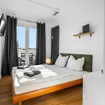 Exclusive Penthouse - Loft With Private Parking Overlooking Cathedral