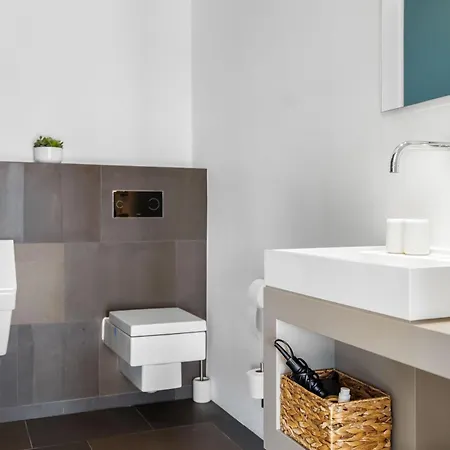 Exclusive Penthouse - Loft With Private Parking Overlooking Cathedral * Kolín nad Rýnem