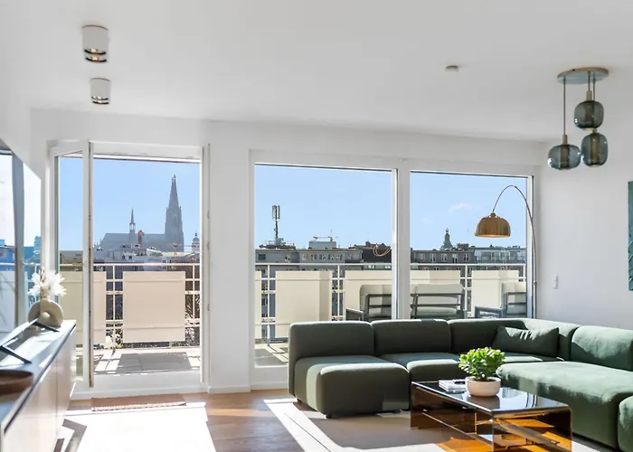 Exclusive Penthouse - Loft With Private Parking Overlooking Cathedral Διαμέρισμα