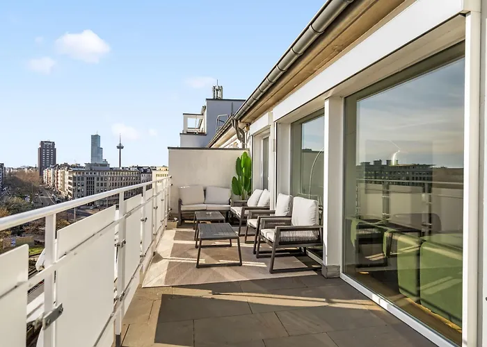 Exclusive Penthouse - Loft With Private Parking Overlooking Cathedral Appartement Keulen