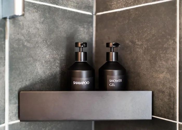 Exclusive Penthouse - Loft With Private Parking Overlooking Cathedral * Keulen