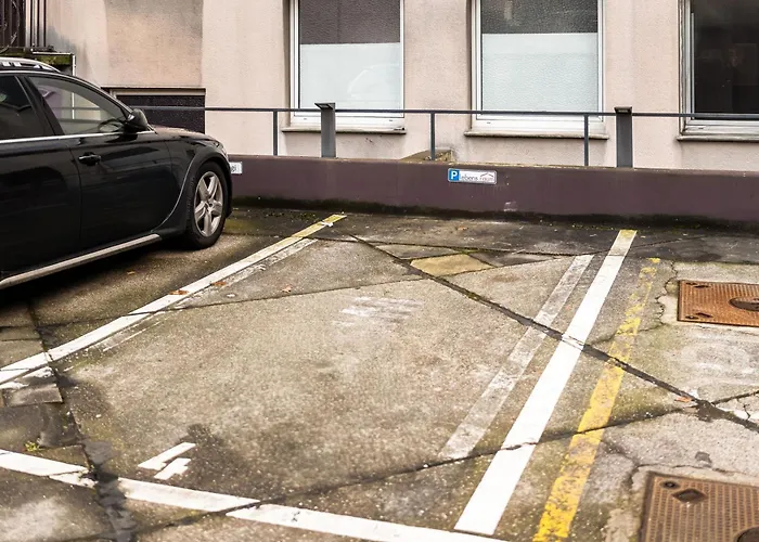 Appartement Exclusive Penthouse - Loft With Private Parking Overlooking Cathedral *